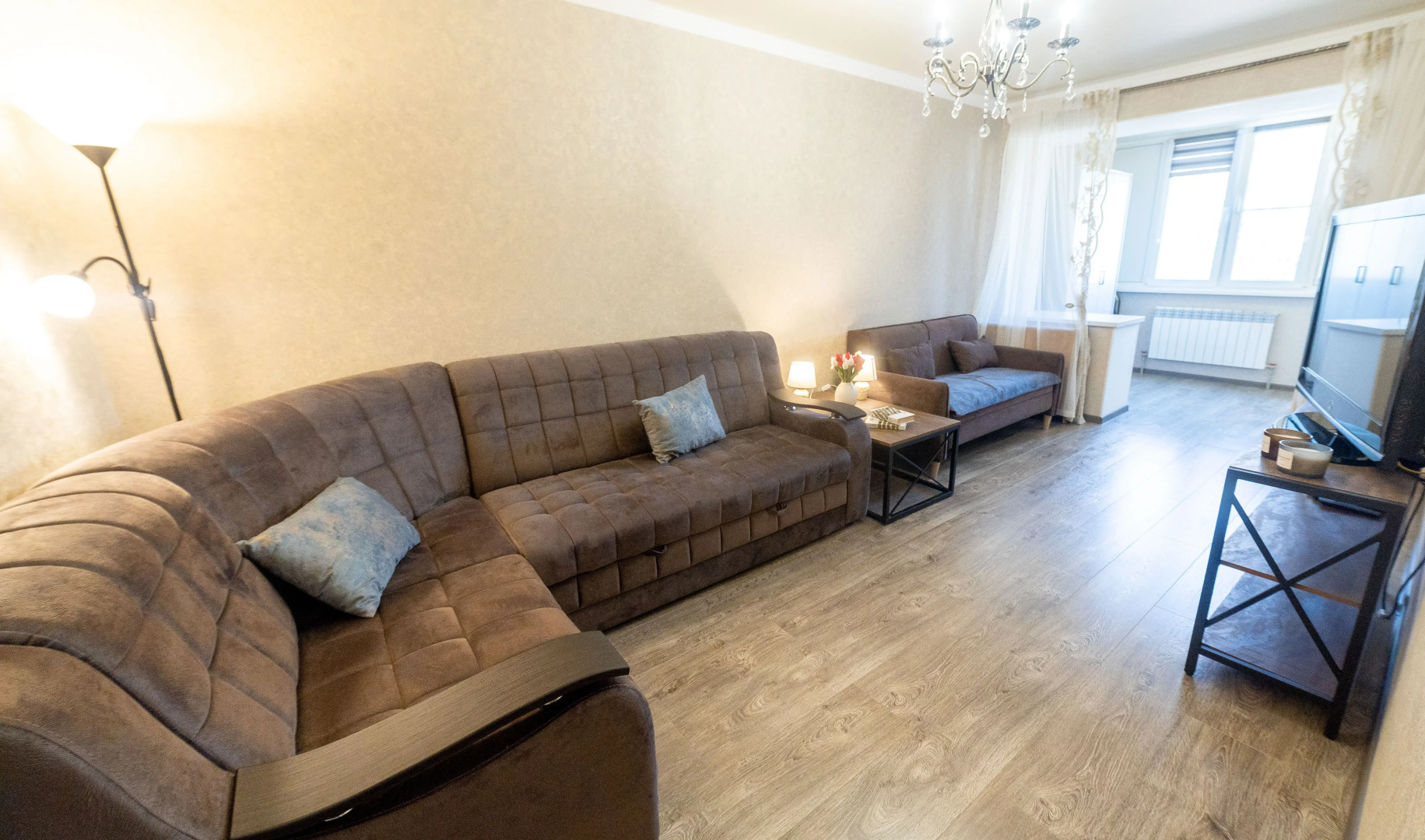 Квартира Двухкомнатная на Губина