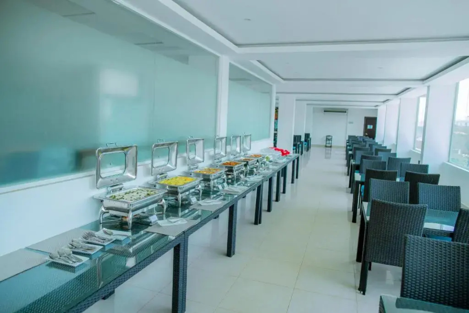 Отель Trincomalee Beach Resort & Spa