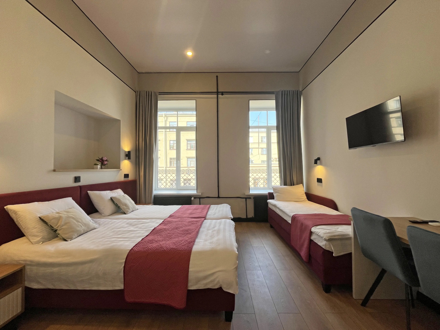 Отель Невский 111