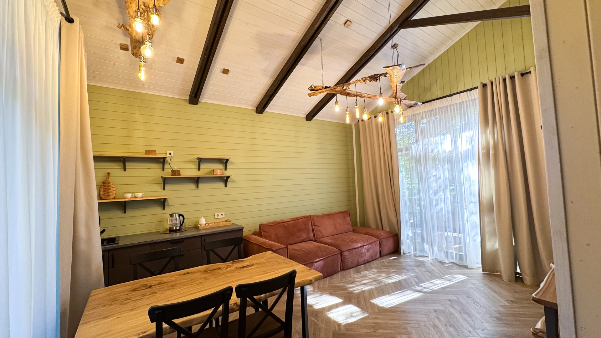 Глэмпинг Lamberty