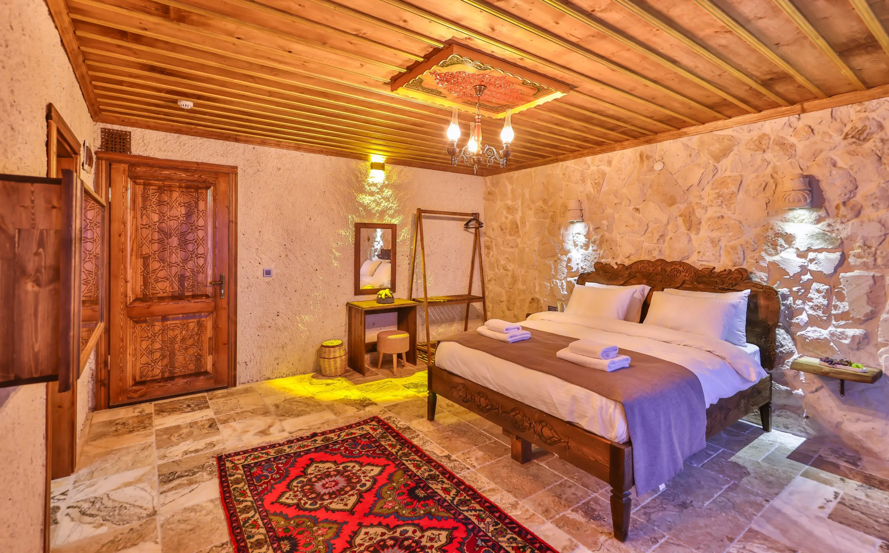 Отель Cappadocia Royal Crown Stone House