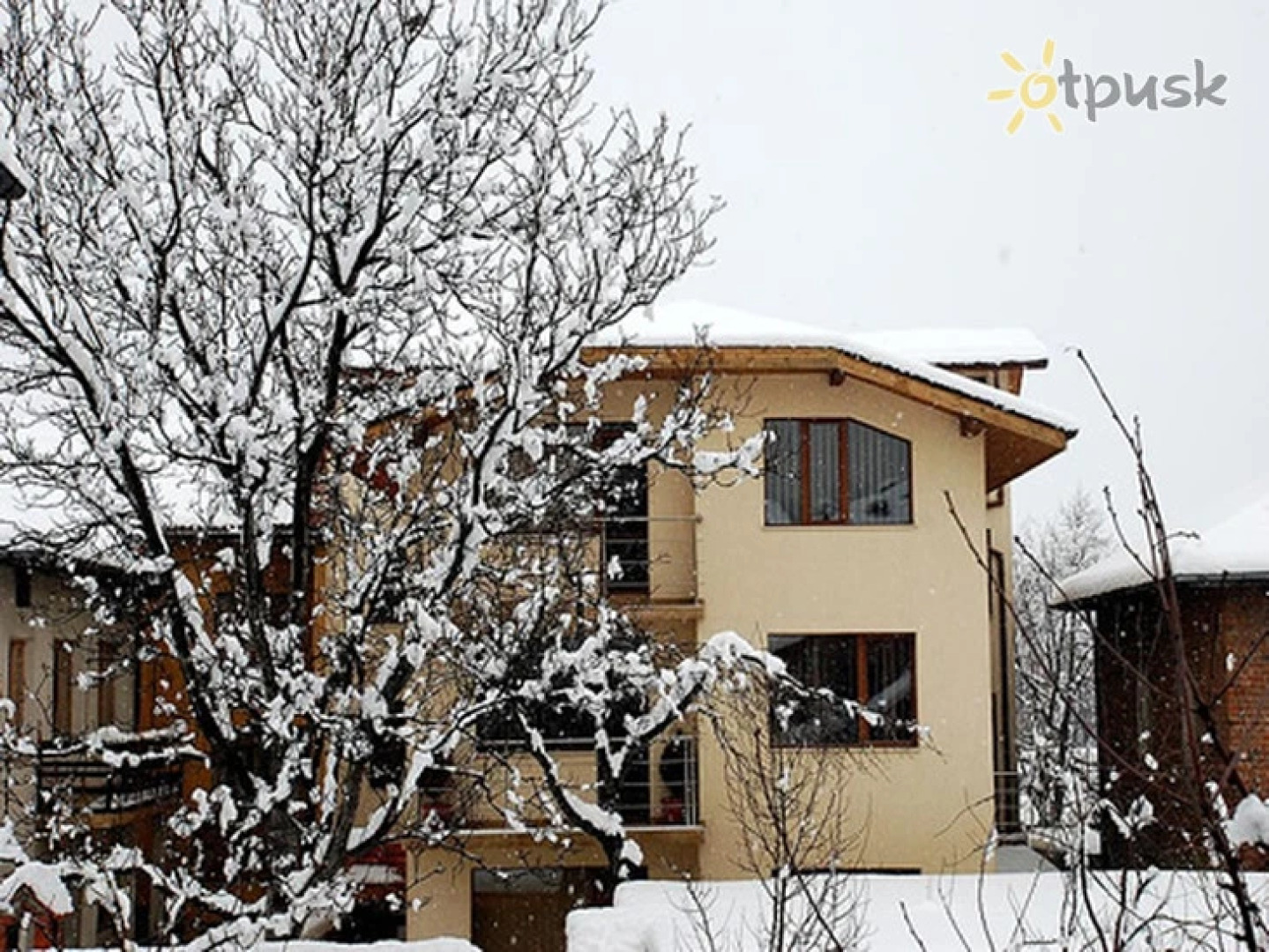 Мини-Отель Chardatsite