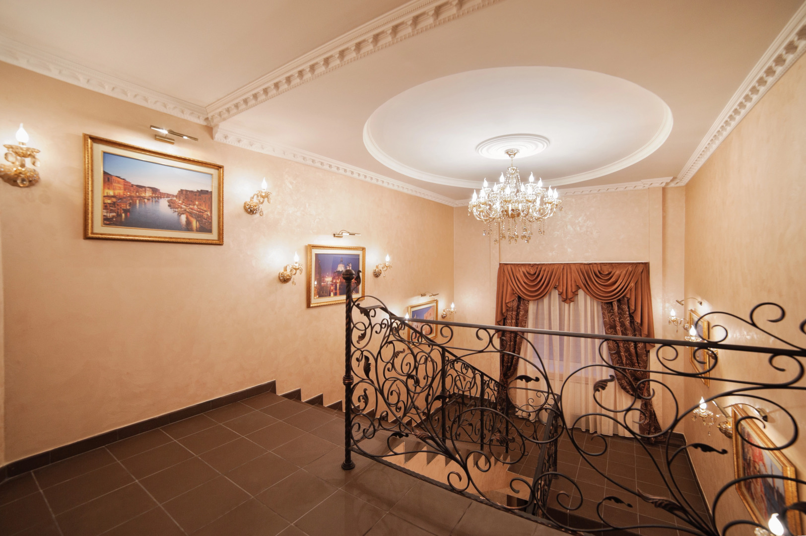 Отель Венеция