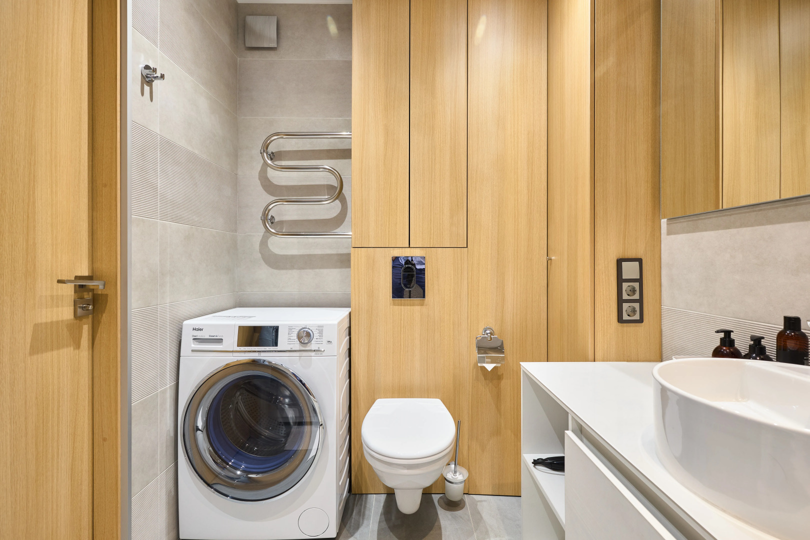 Апартаменты бульваре Десантника Вадима Чугунова 3