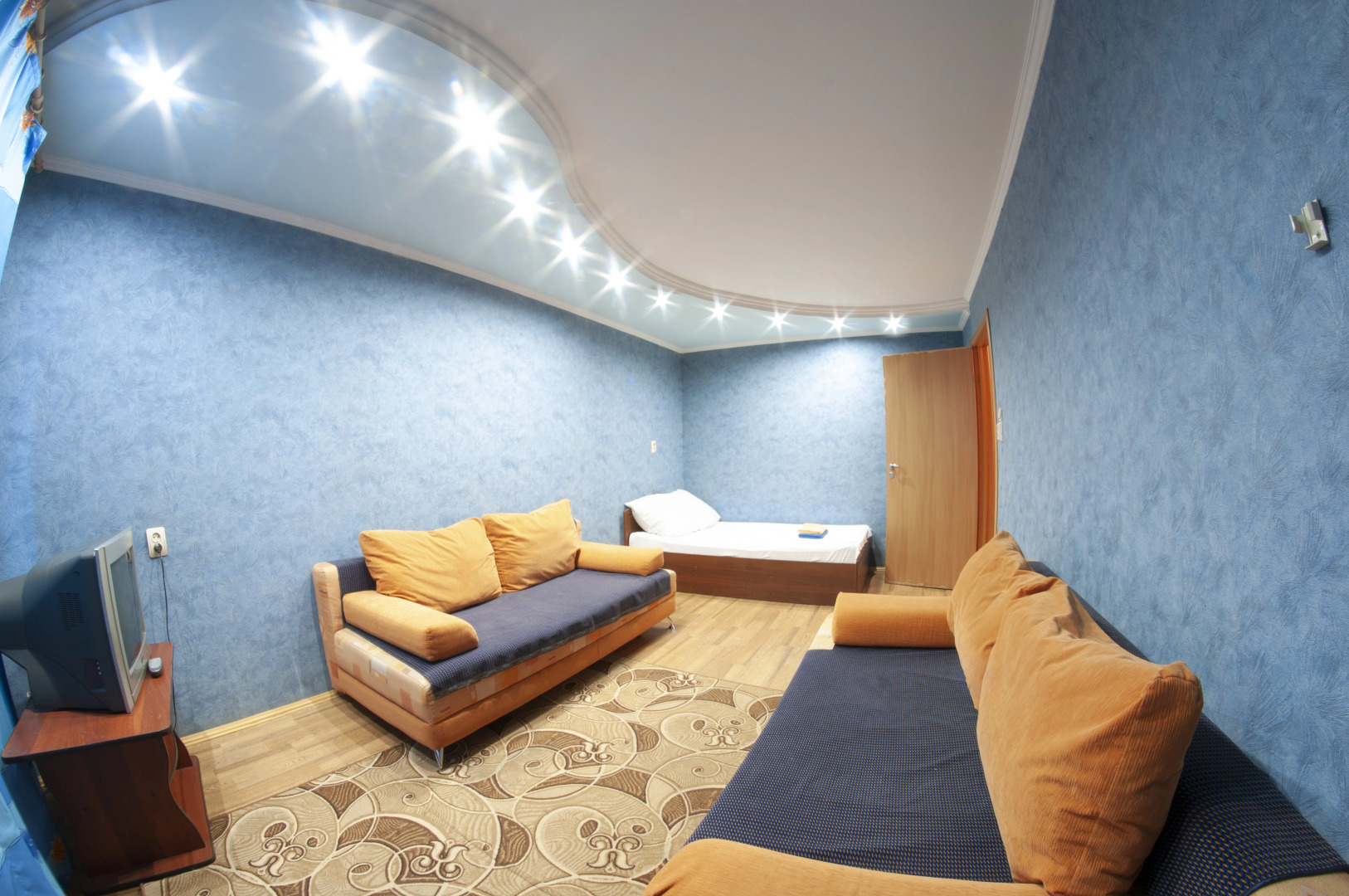 Апартаменты  Эконом на Мельничной 24-3