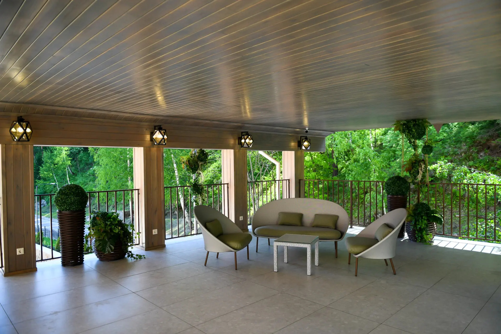 Отель На камушках 5*