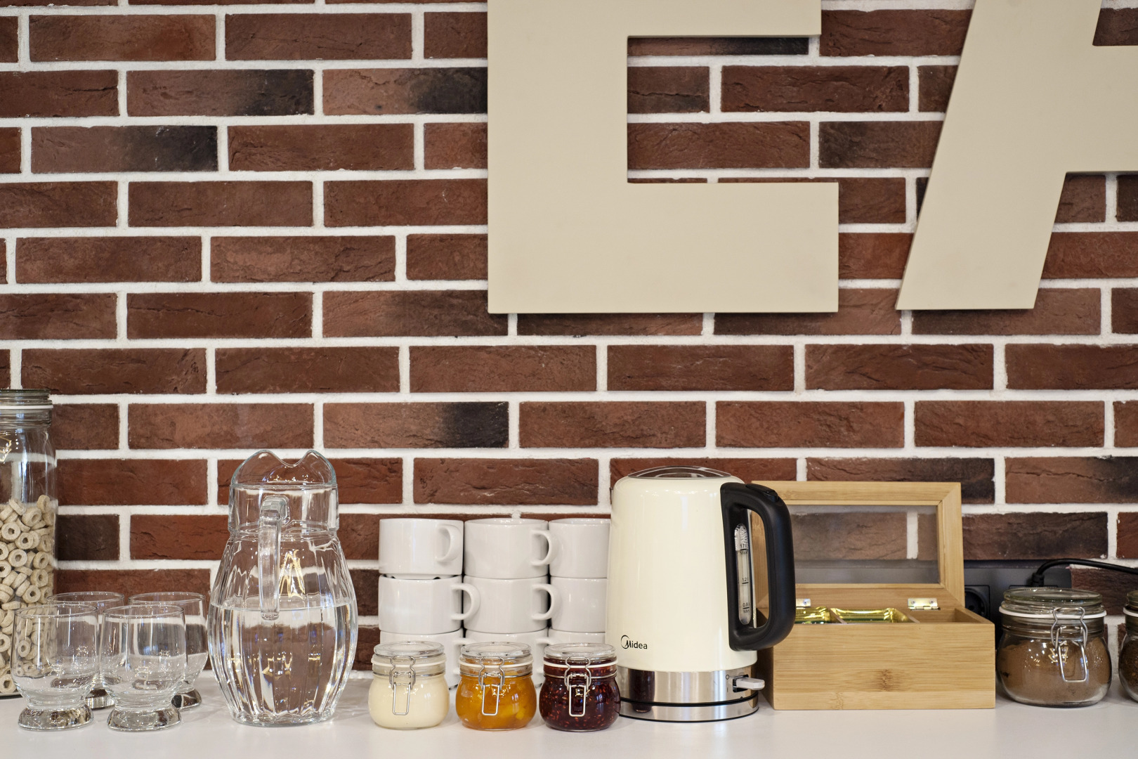 Хостел Check-in hotels Moscow Anohino