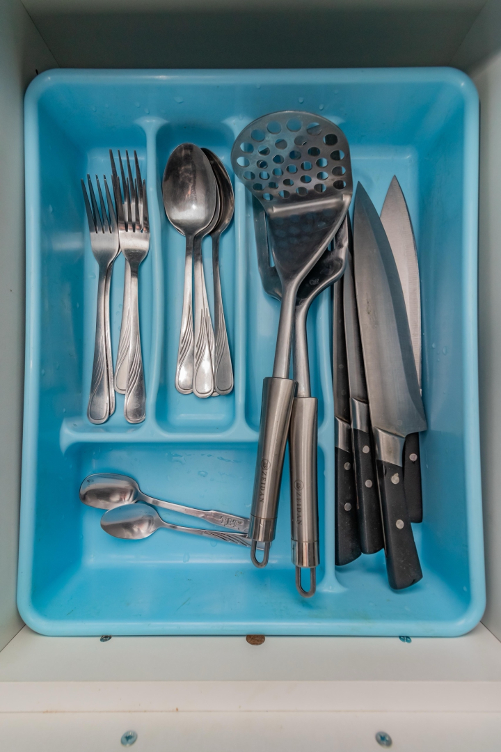 Квартира Нoвaя студия pacположена в ЖK Pиверсaйд Академ. В тихом зеленом дворе на берегу реки Миасс