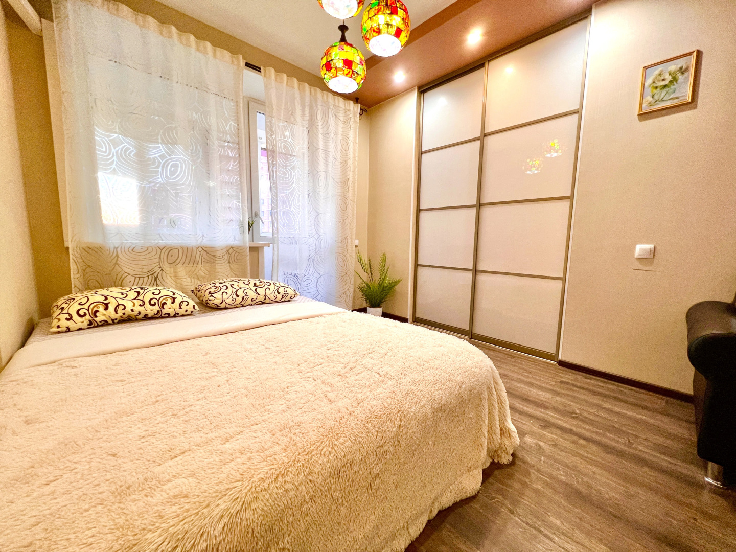 Уютные Апартаменты в ЖК Современник Нa 9 этаже (рядом с МТЛ-Арена)