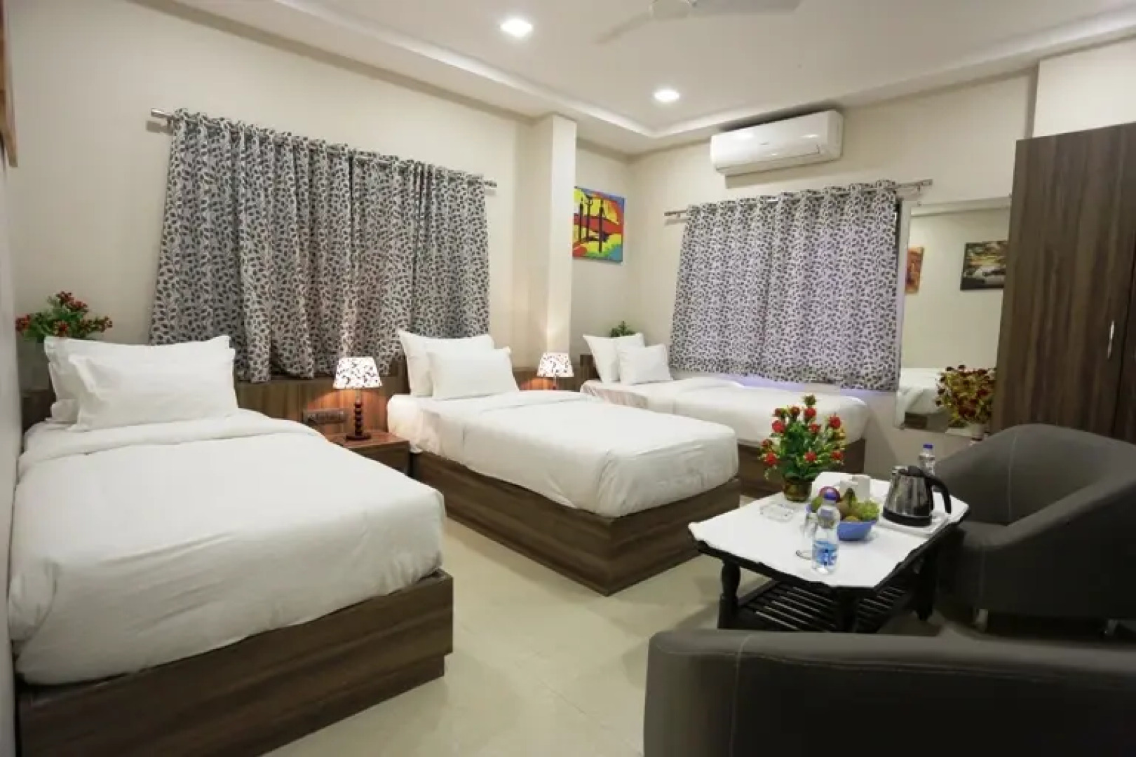 Отель Elegance Villa by sky stays