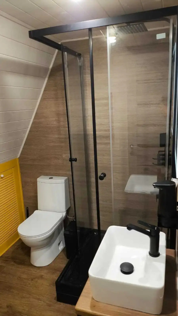 Частный дом Афрейм Лес