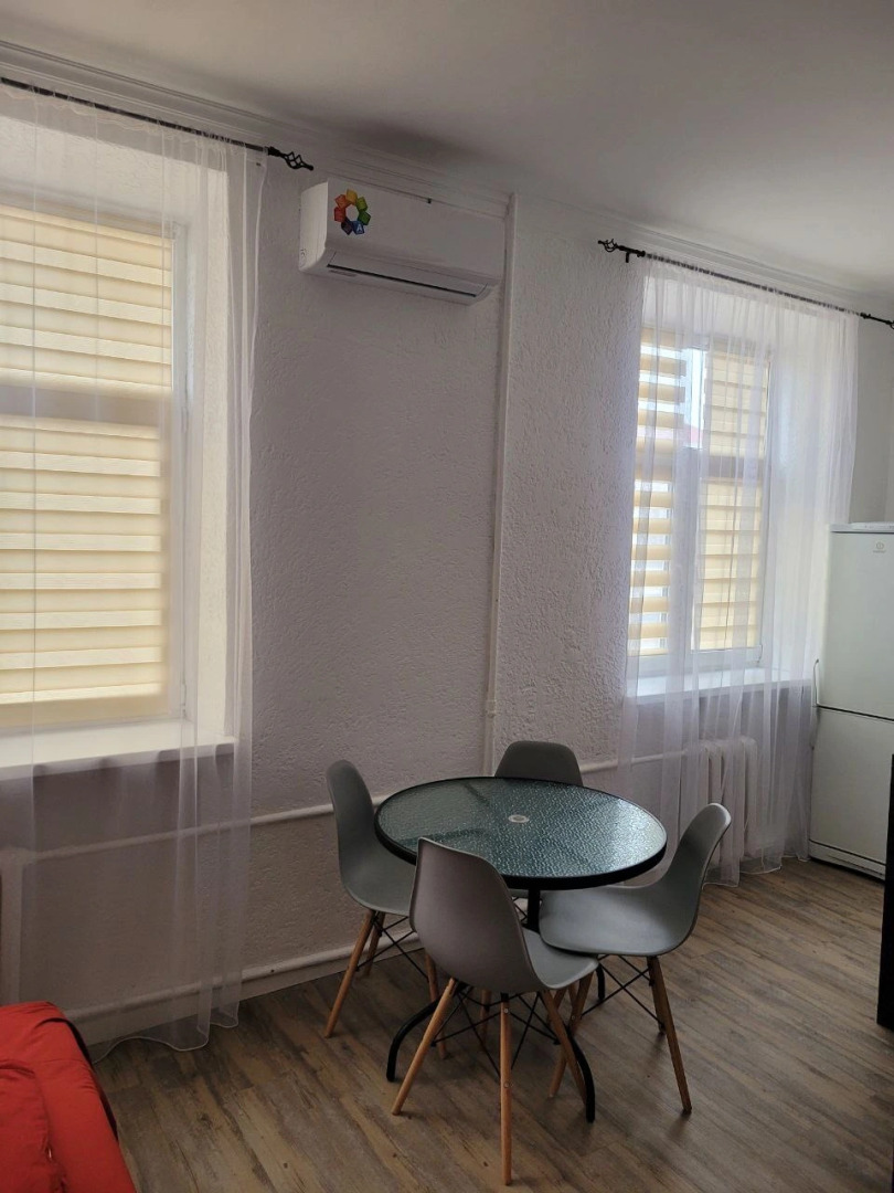 Апартаменты на Островского