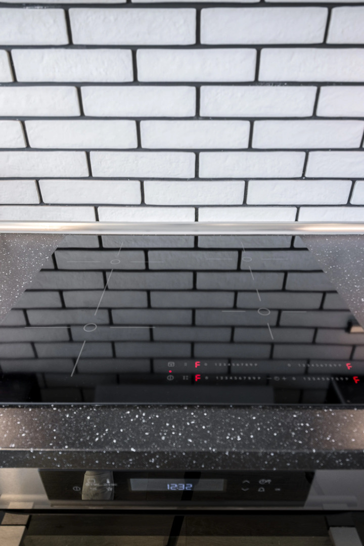 Апартаменты с панорамным видом: наслаждайтесь закатами в центре города рядом с ТРЦ «Галерея»