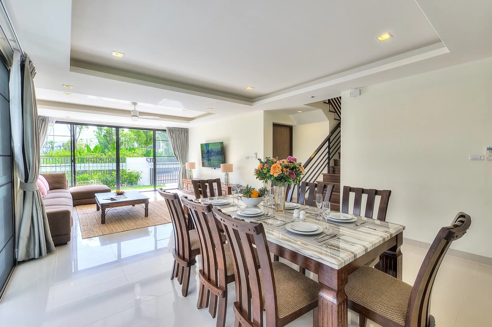 Вилла с 5 спальнями и бассейном рядом с пляжем Бангтао LP-65/45