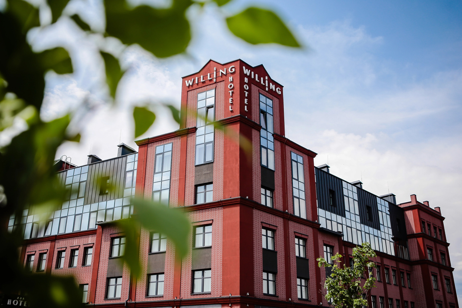 Отель Willing