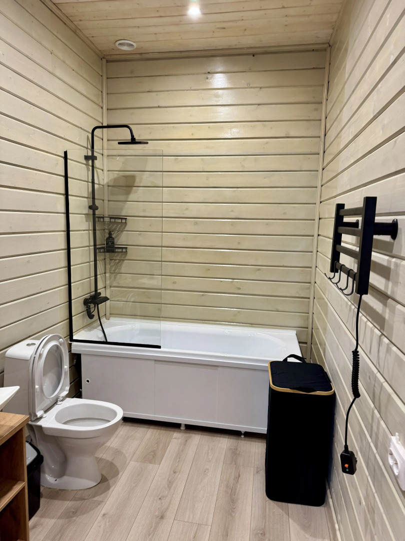 Частный дом у озера Онежская Горка