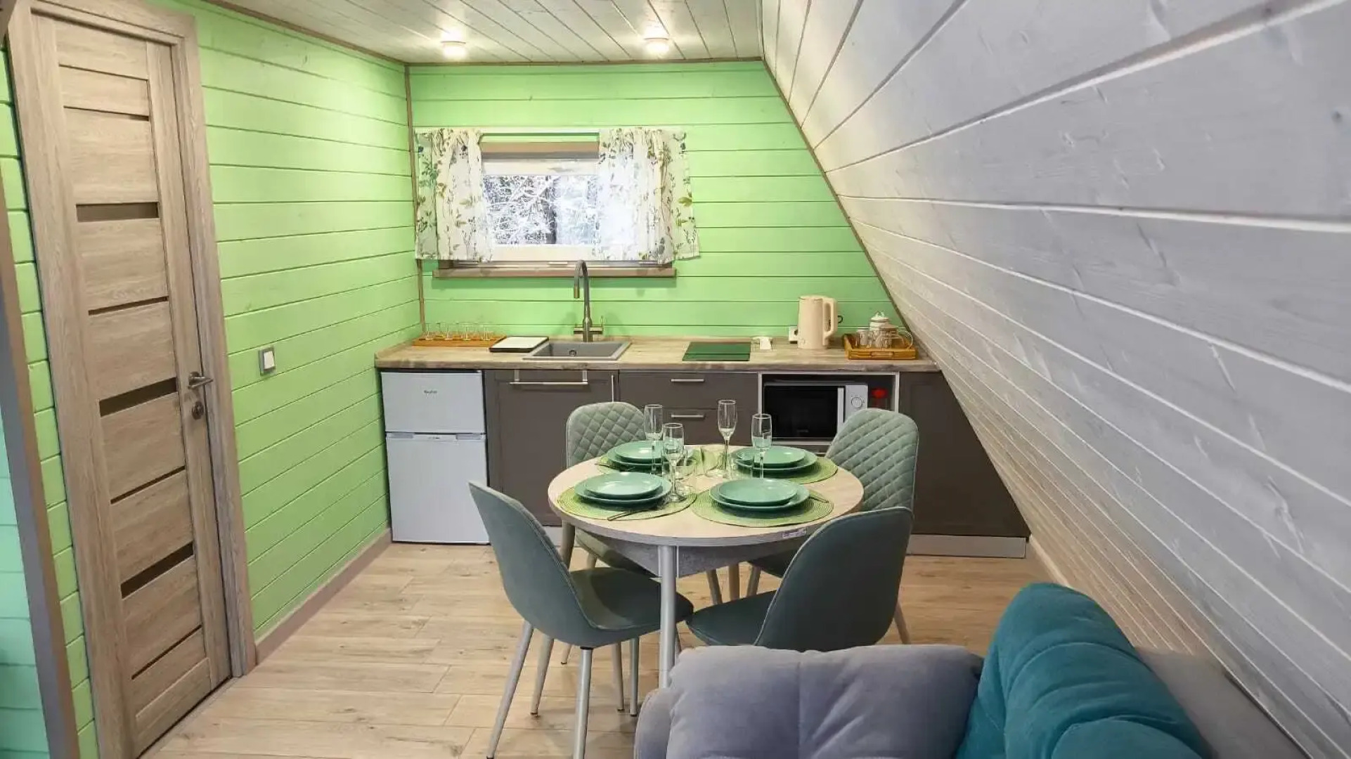 Частный дом Афрейм Лес