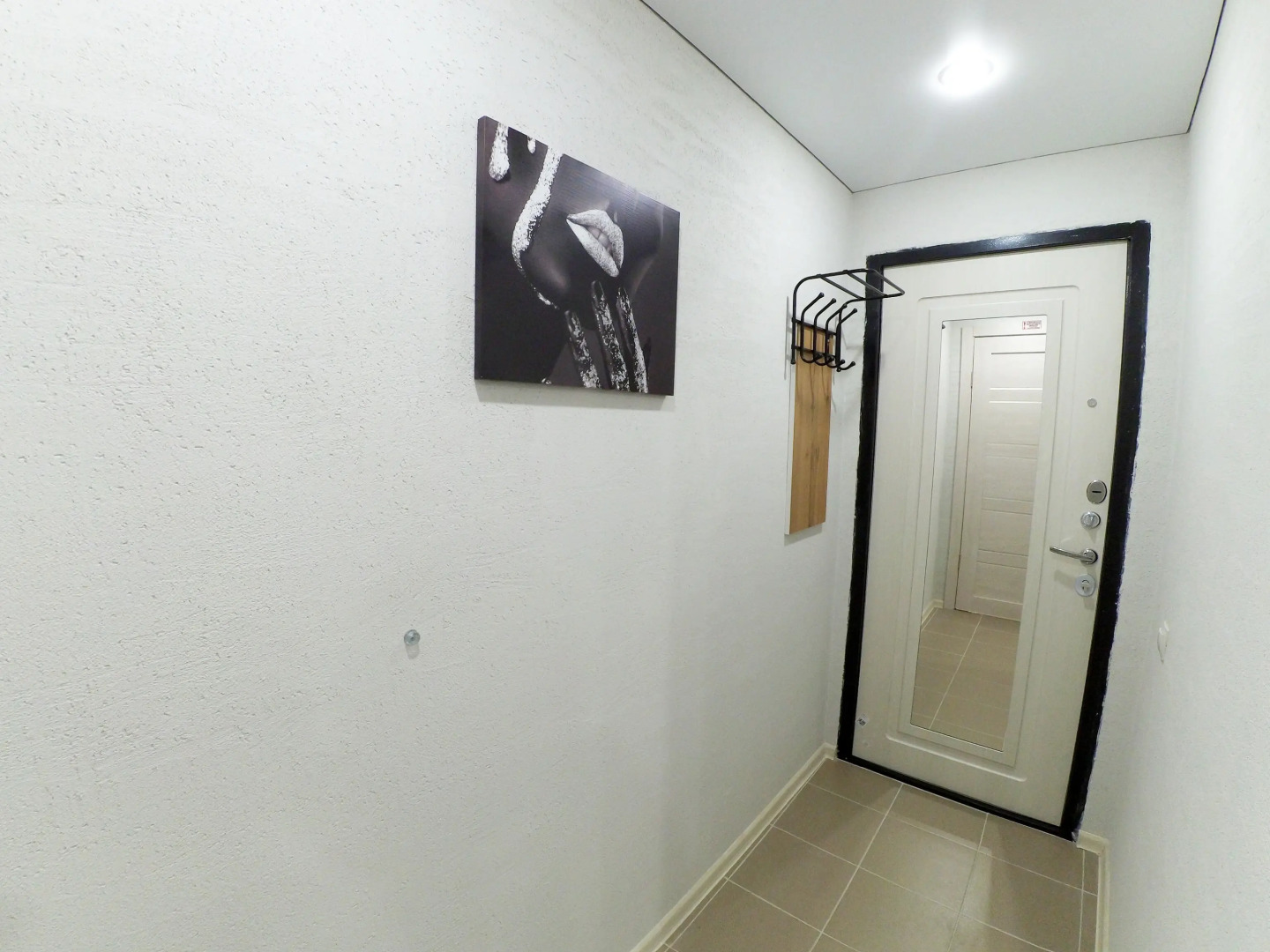 Апартаменты Студия Недалеко от Центра Города