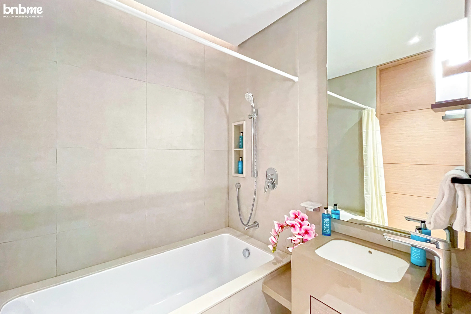 Апартаменты Jetset Life Style @ Address Residence-3908