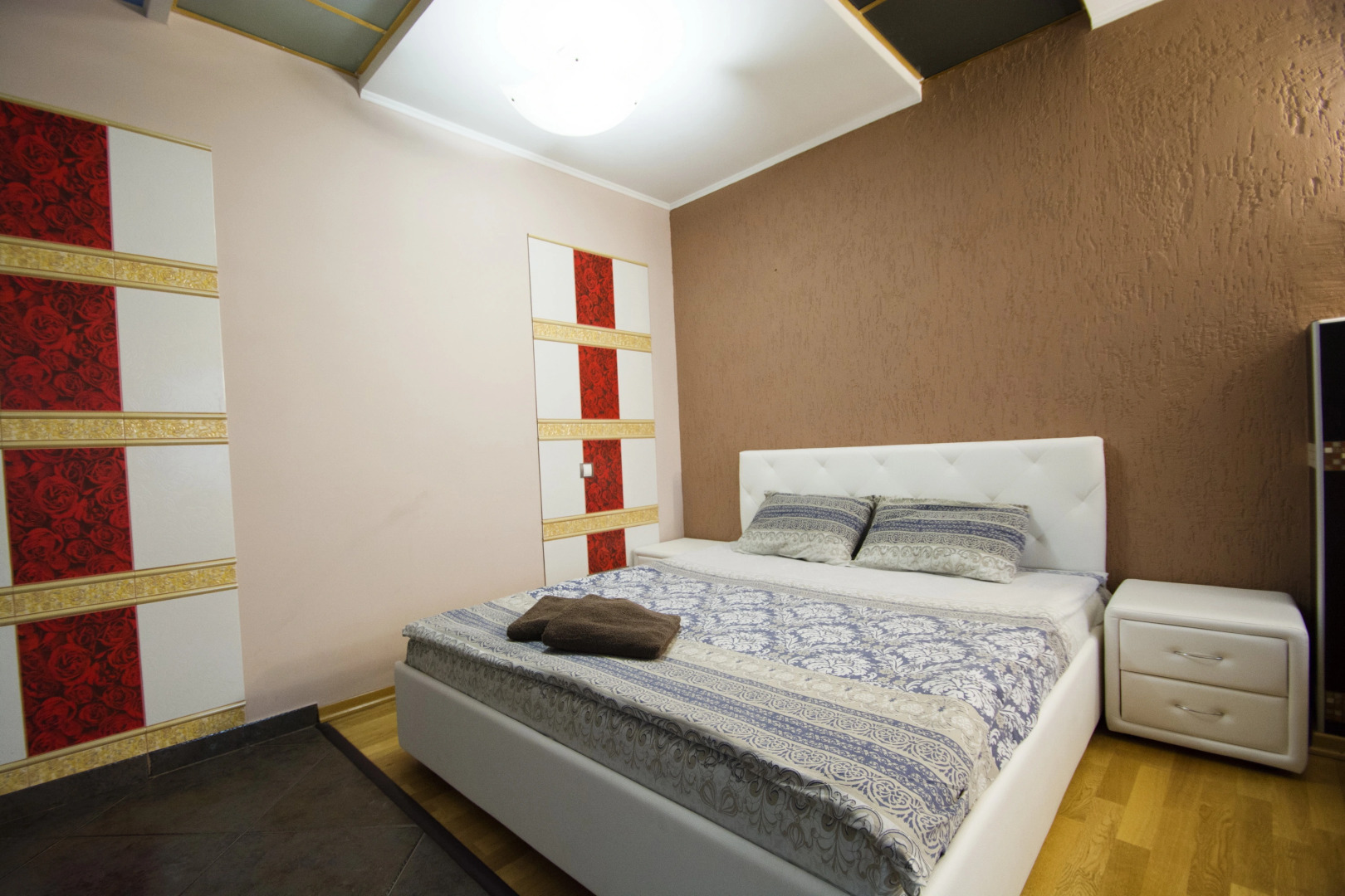 Апартаменты на Независимости 74