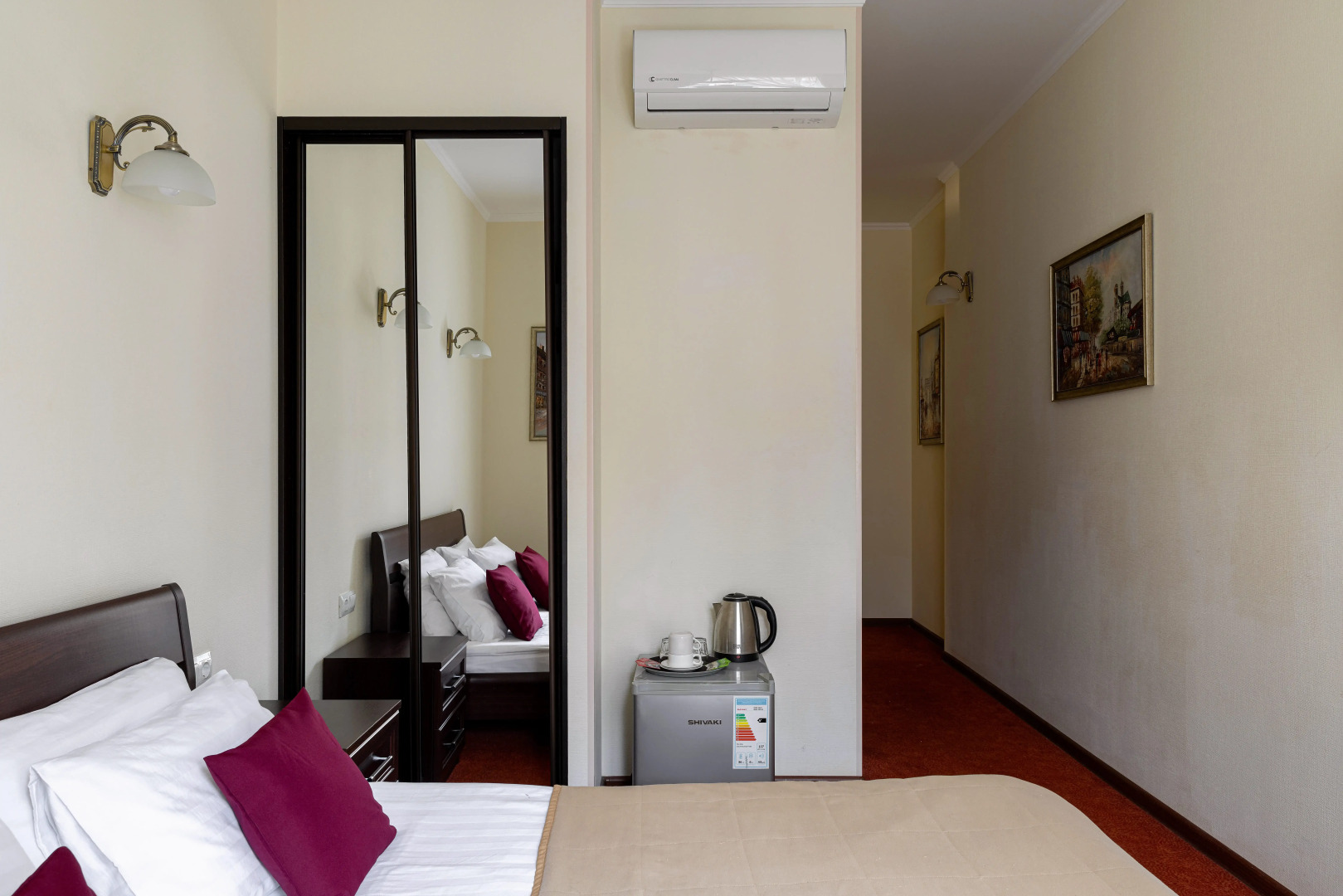 Меблированные комнаты Ларго у Невского проспекта