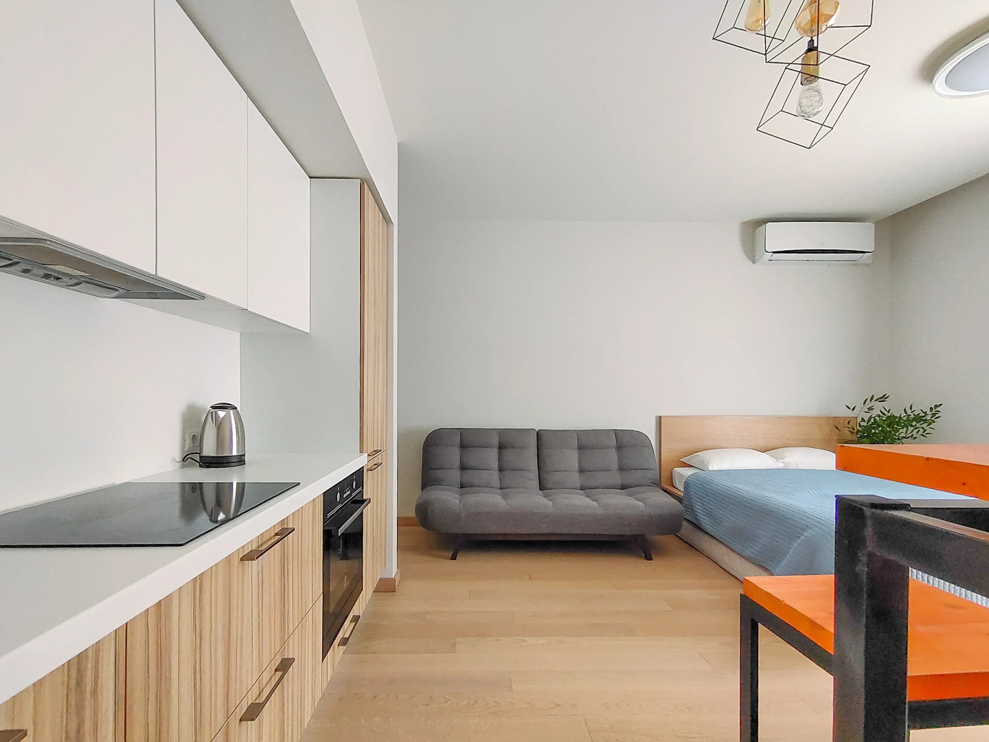 Aпартаменты #1 Superior studio for 2+2 by Lo Apartments