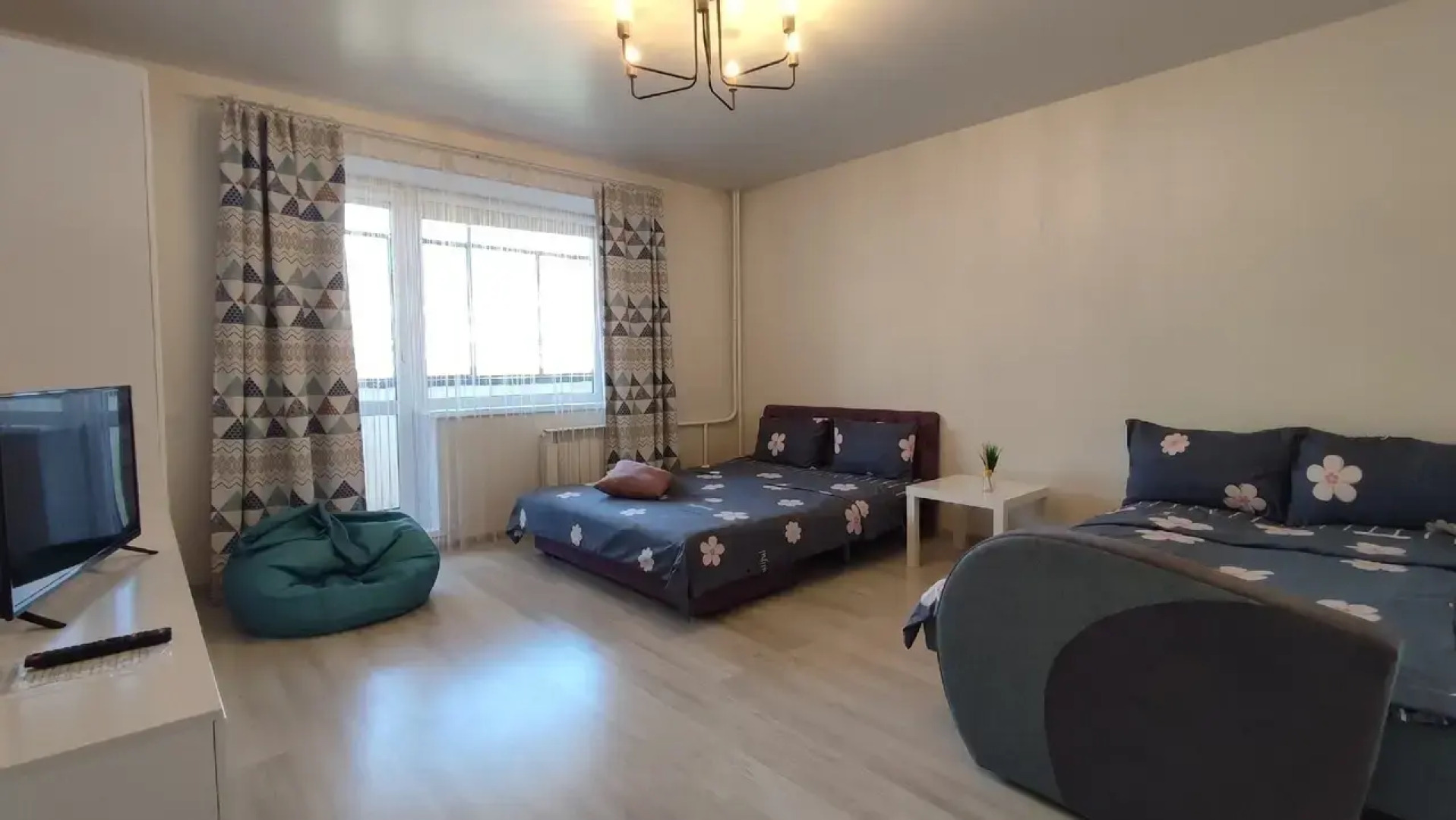 Квартира 2-комнатная в Омске на Крупской 12