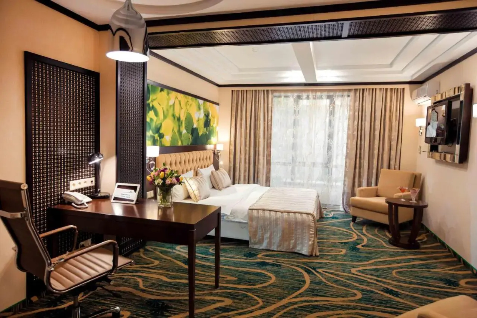 Отель Казжол