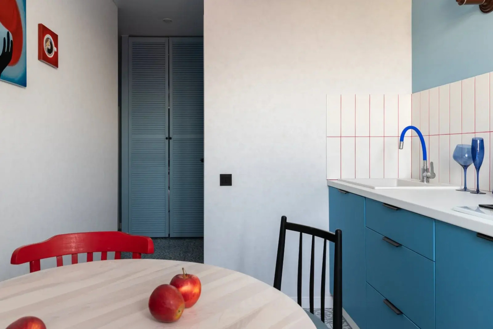 Апартаменты с Видом на Реку в Историческом Месте Города