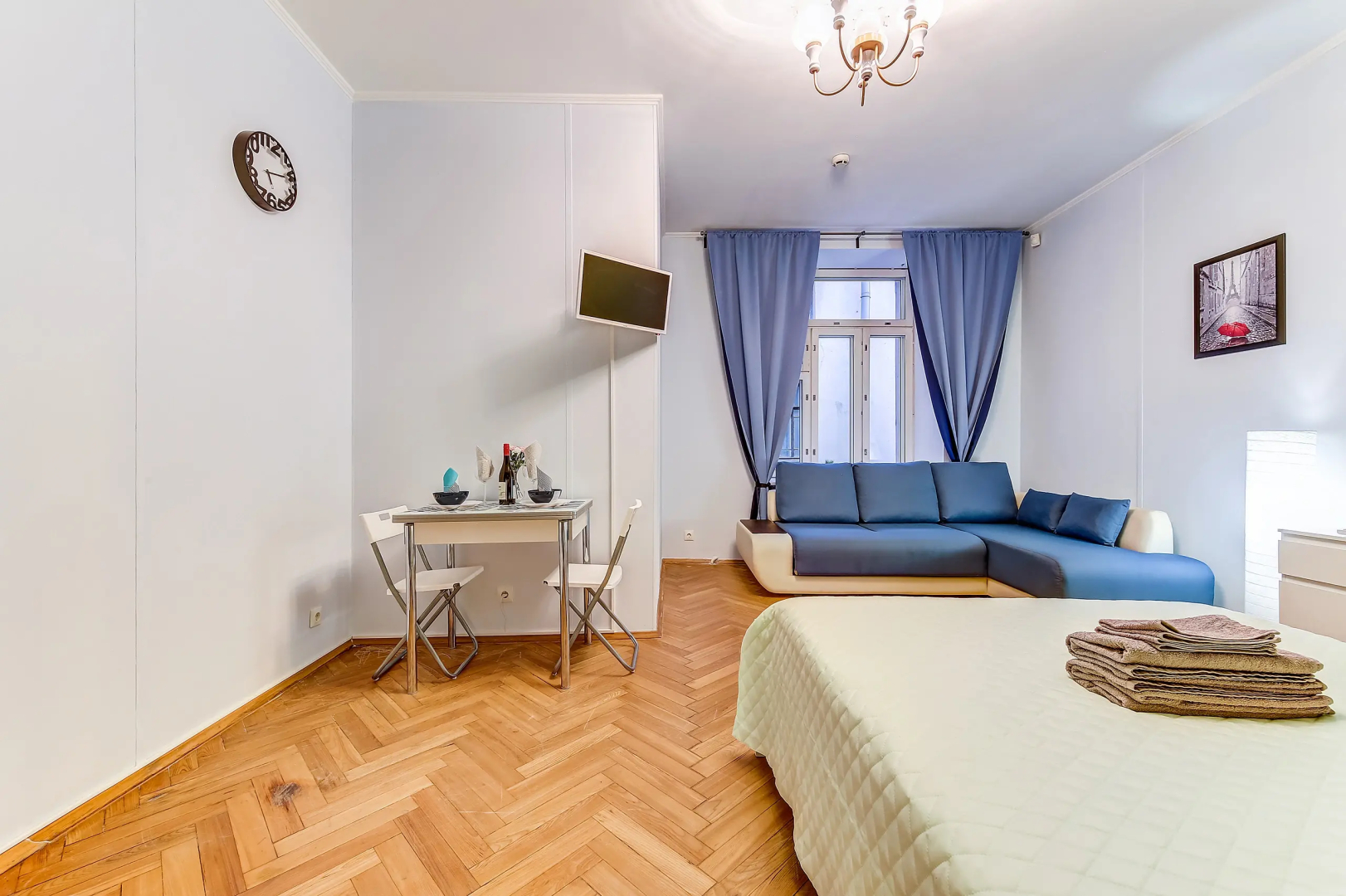 Квартира Gallery apartment