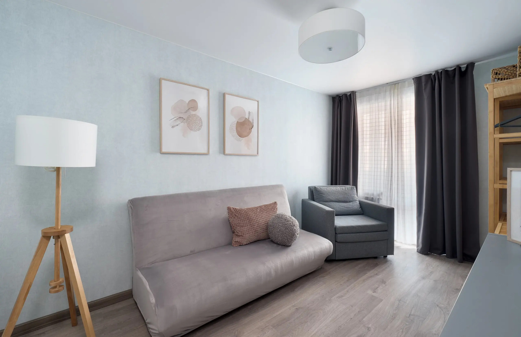 Апартаменты Большие рядом с метро и Заливом