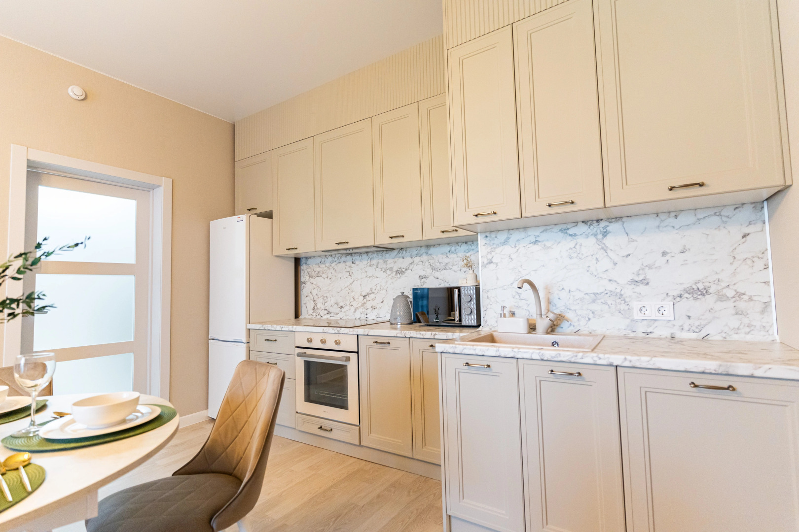 Апартаменты в Южнoм Районе Новoрoссийcкa от LеtоApаrt