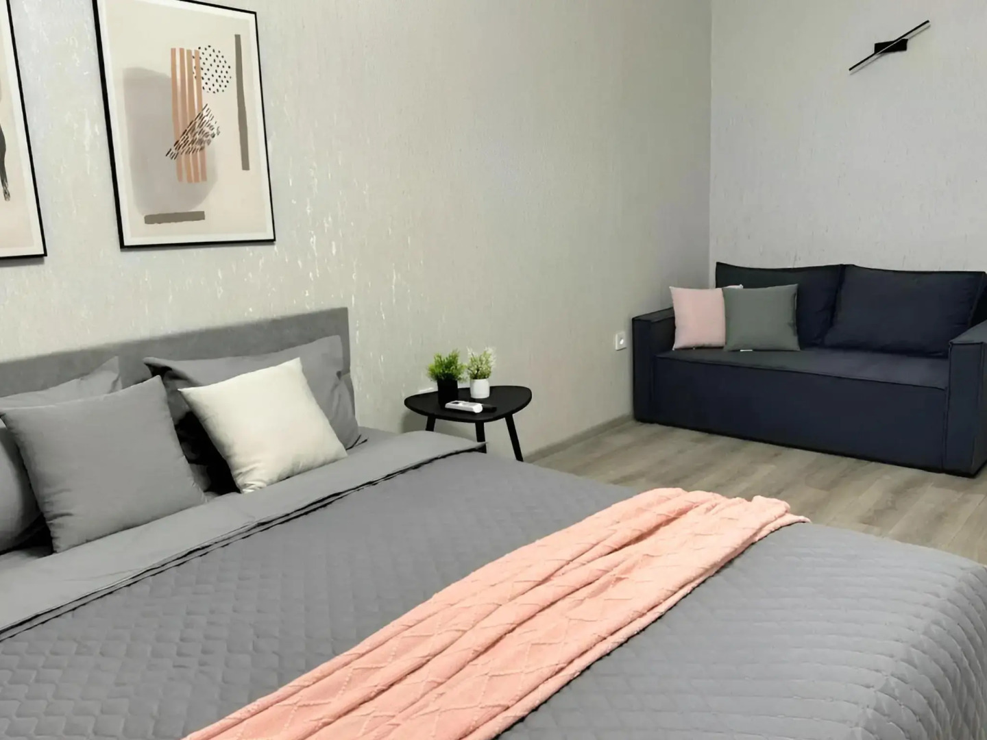 Квартира Уютная от ProКвартиры у Метро рядом с Центром на Декабристов 89В