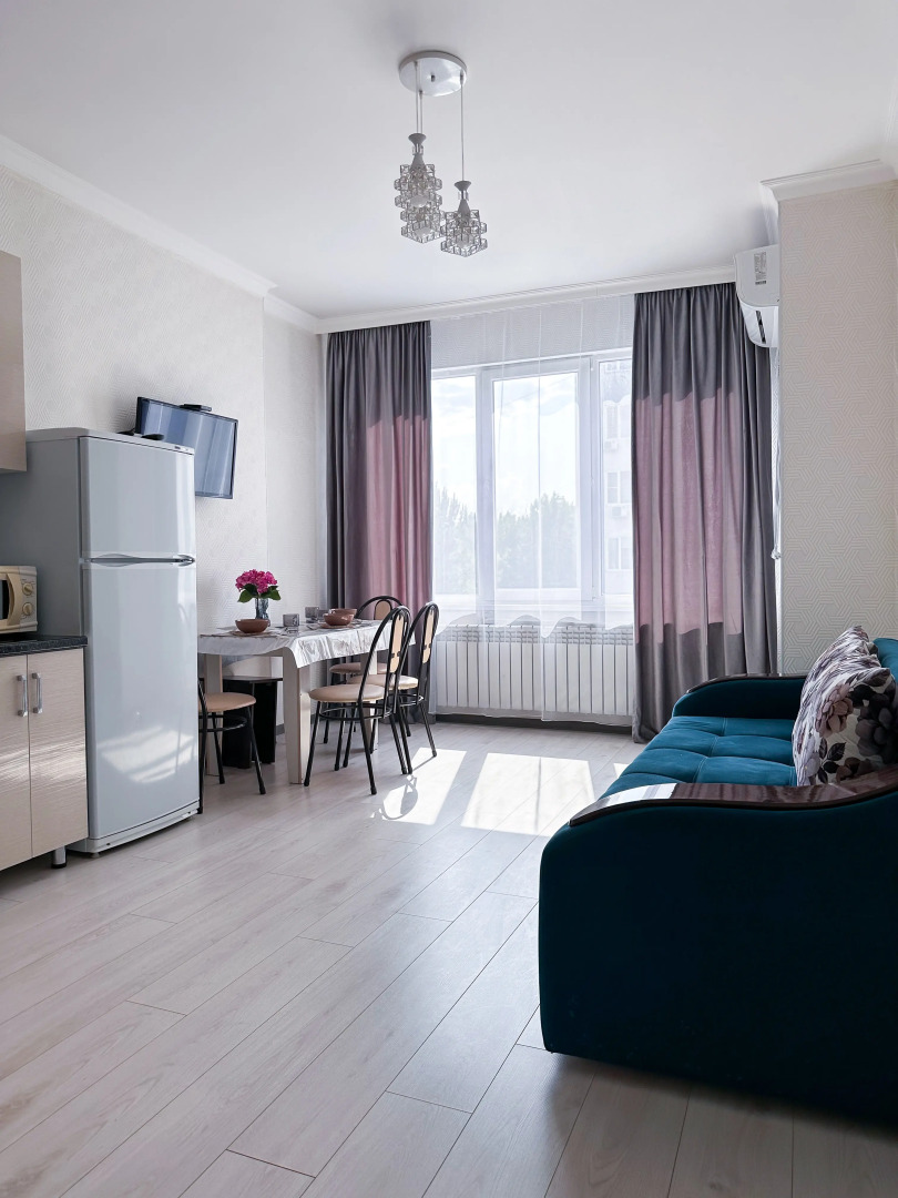 Апартаменты Светлая, уютная квартира в 10 мин от Мега парк (646)