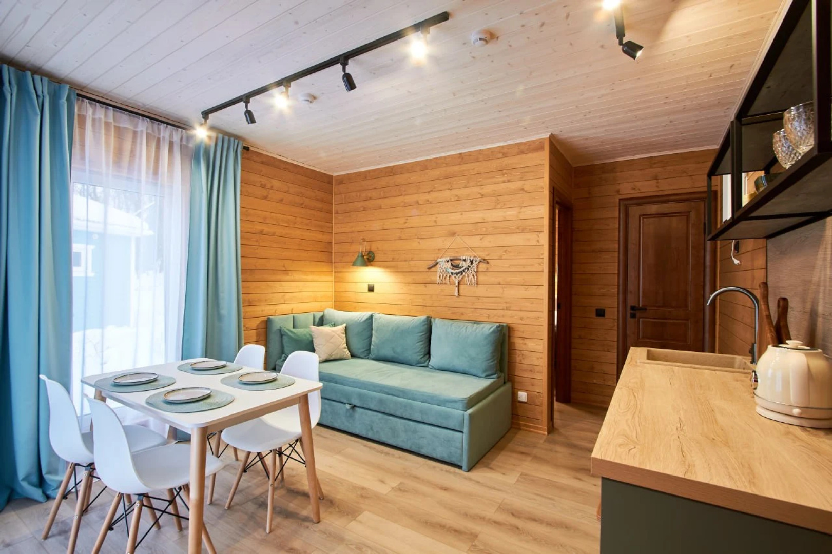 Глэмпинг Лес и Река