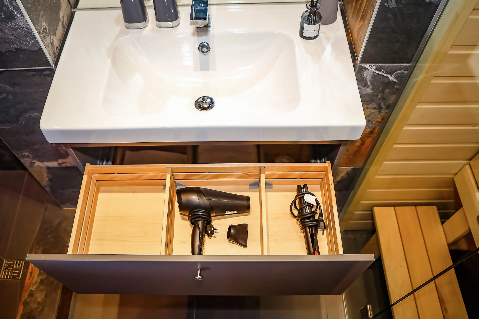 Новые Luxury апартаменты с сауной в самом центре города