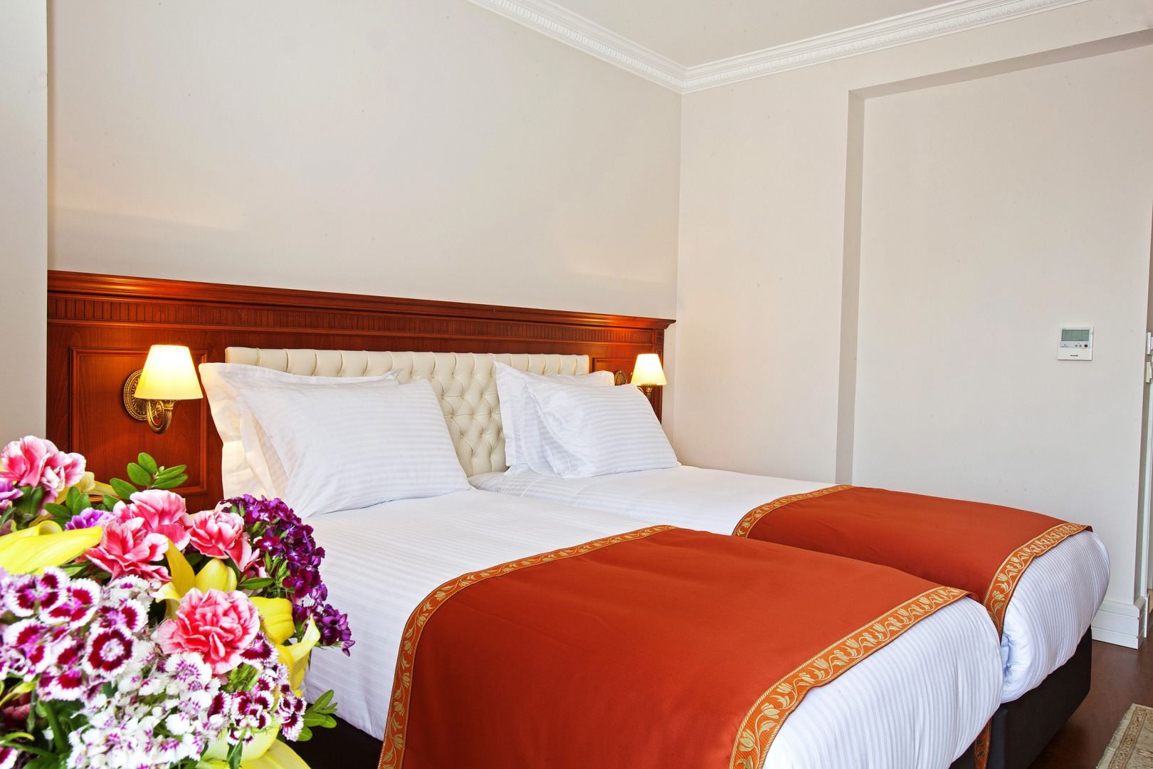 Отель Aren Suites