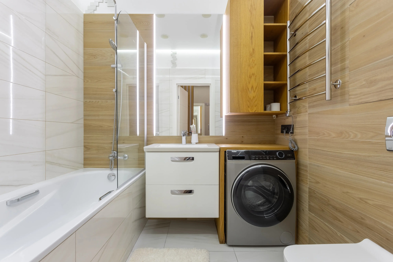 Апартаменты дизайнерские на 37 этаже