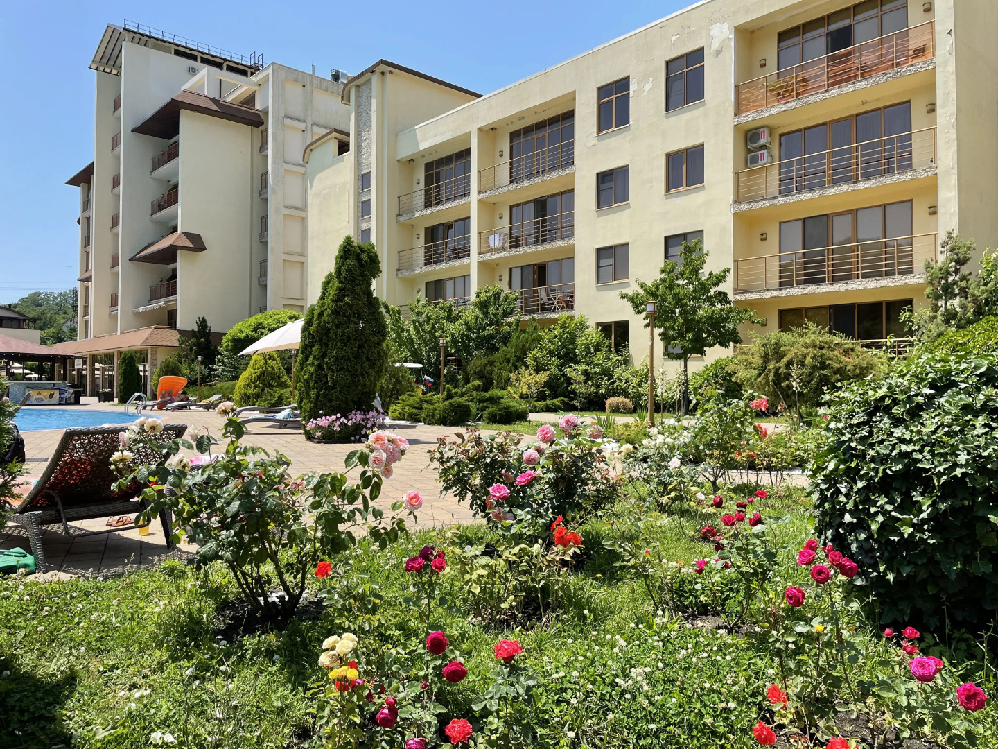 Апартаменты в Клубном поселке Резиденция солнца