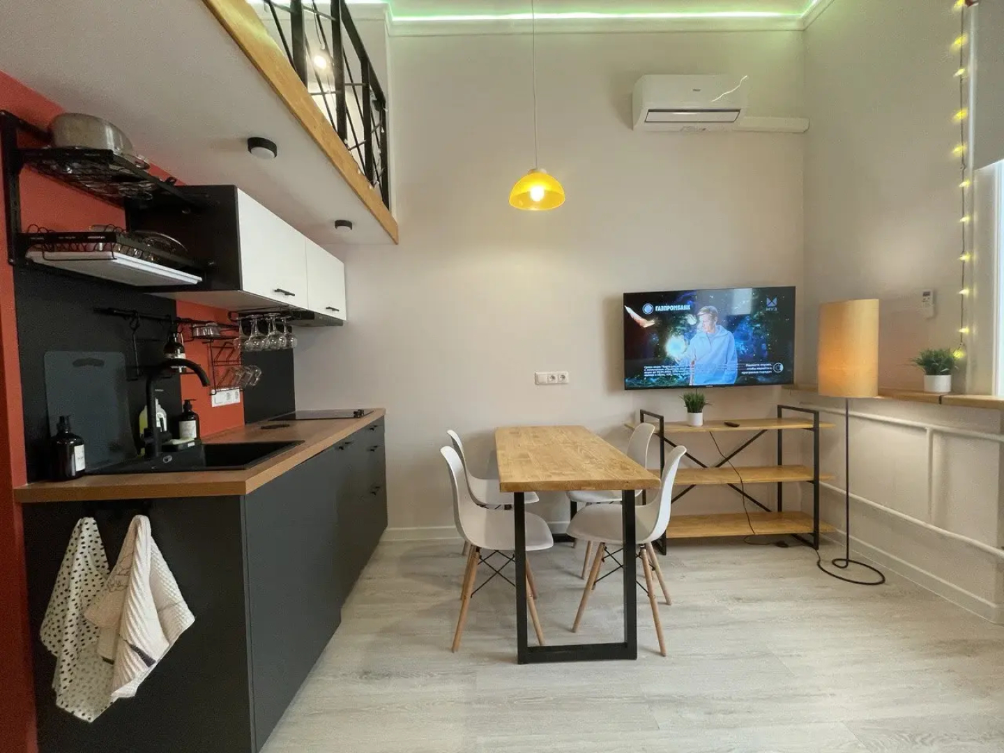 Апартаменты ZenApart Loft c джакузи