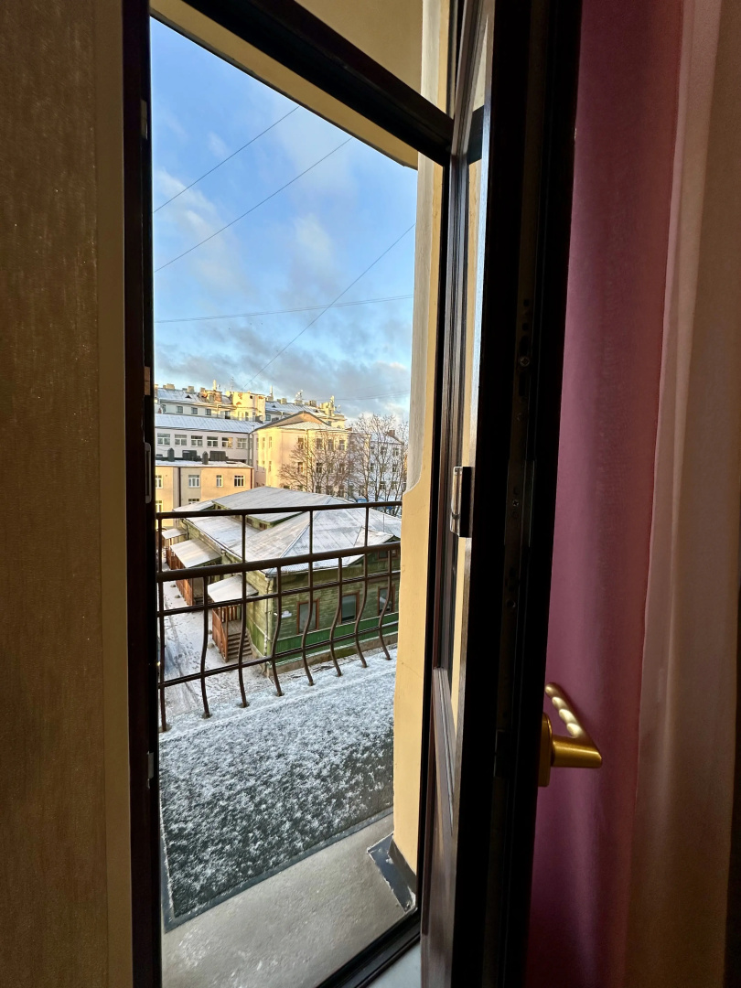 Квартира Большая Студия в Центре