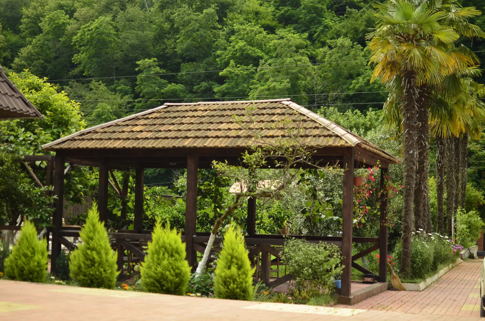 Отель ДжаНат