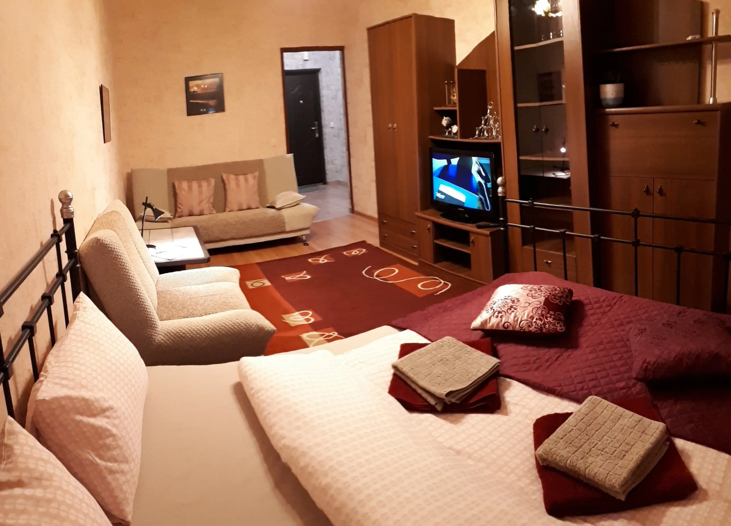 Апартаменты на Кубанской 47, ЖК Черемушки-1