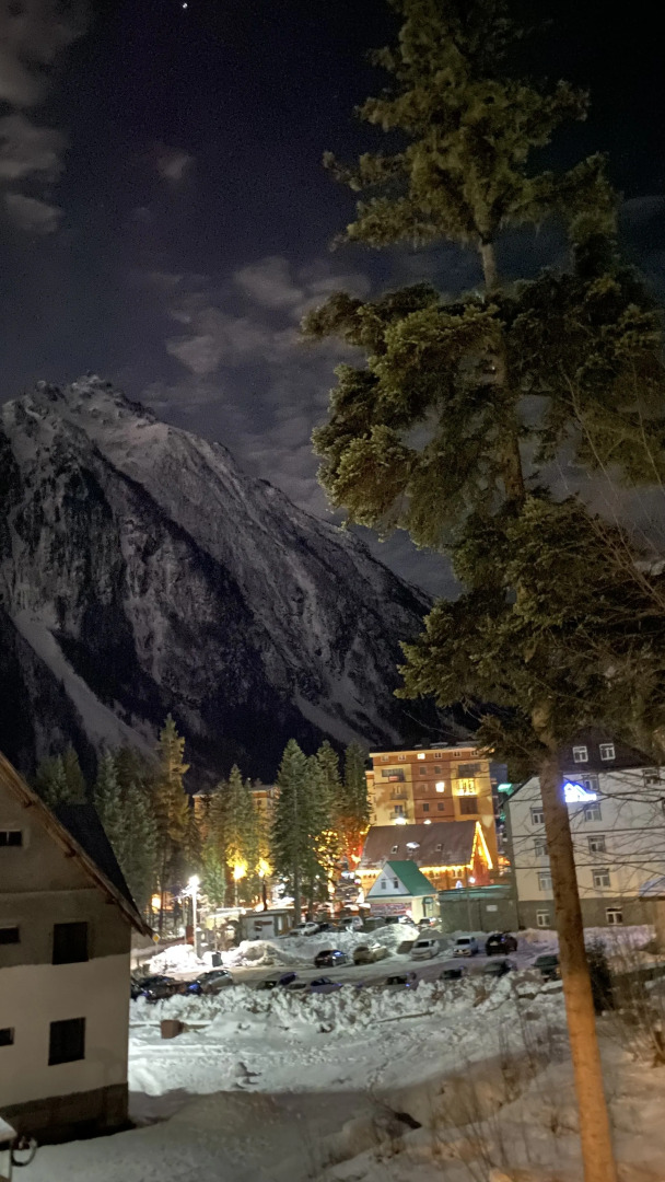 Апартаменты Уютные с видом на горы