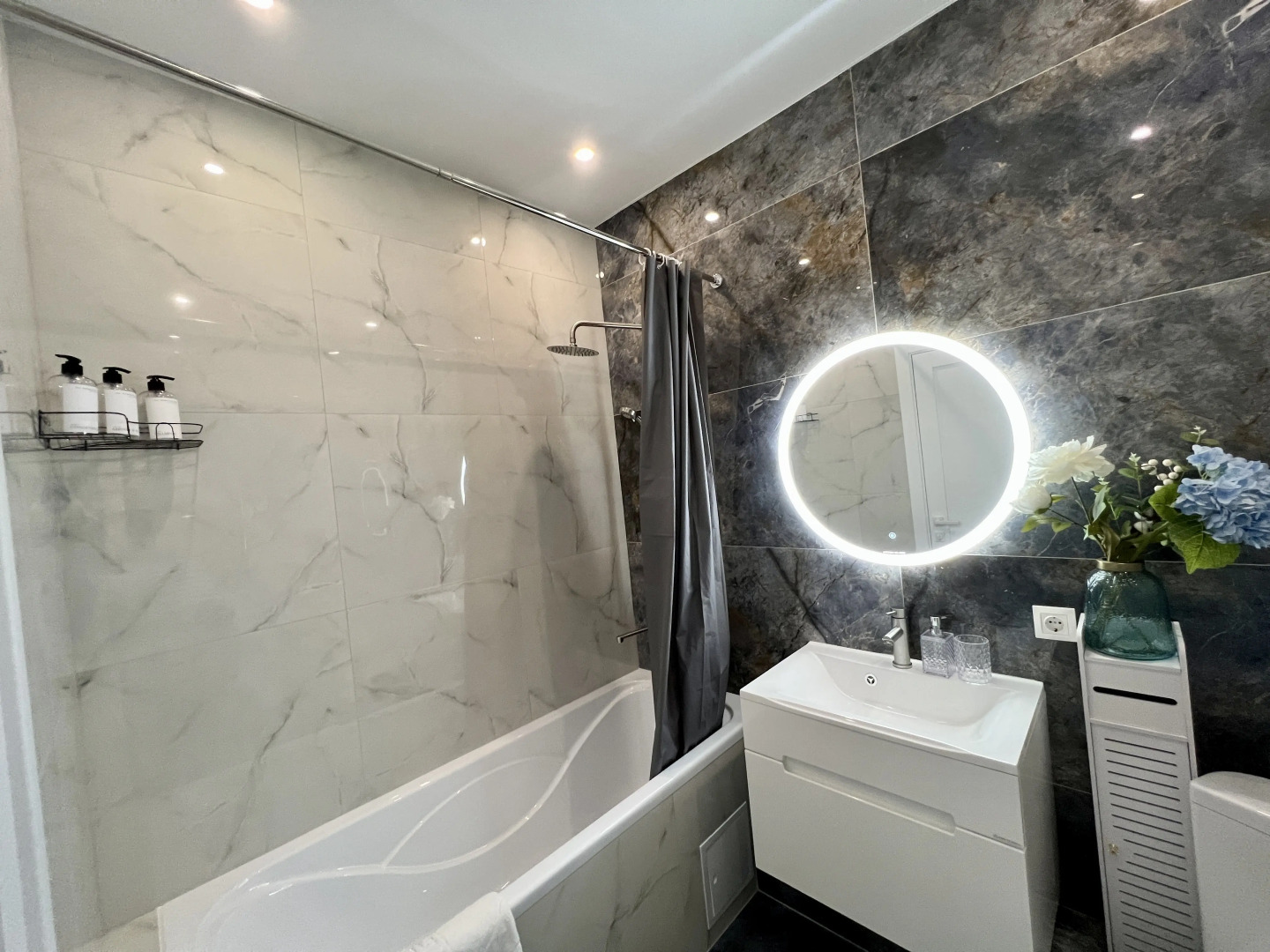 Квартира Элегантная в ЖК Российский рядом со сквером