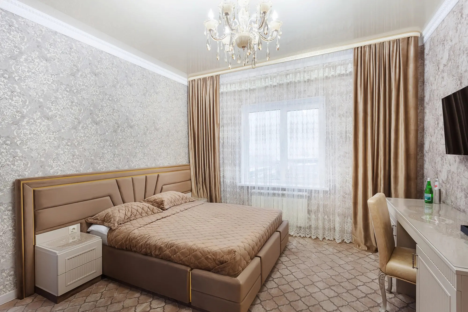 Отель Акрополь