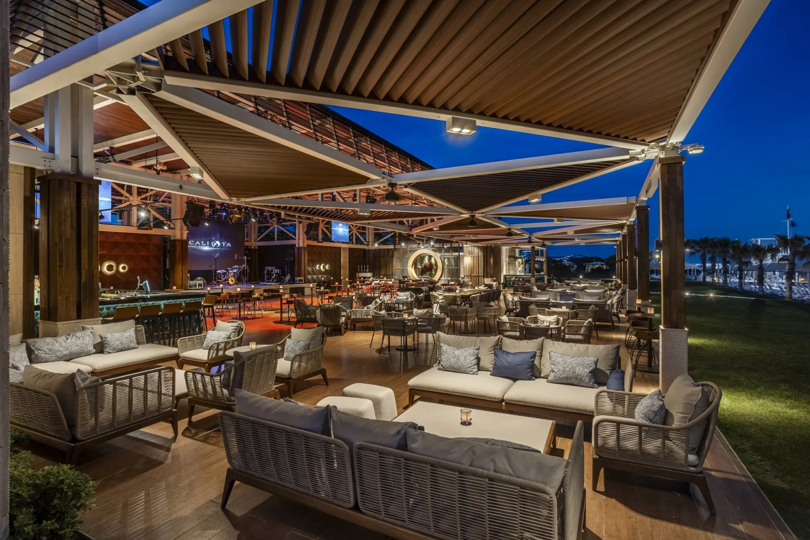 Отель Calista Luxury Resort