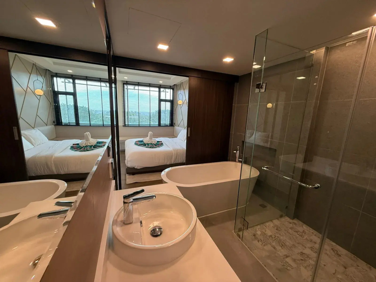 Апартаменты The Proud Karon Beach Phuket 612