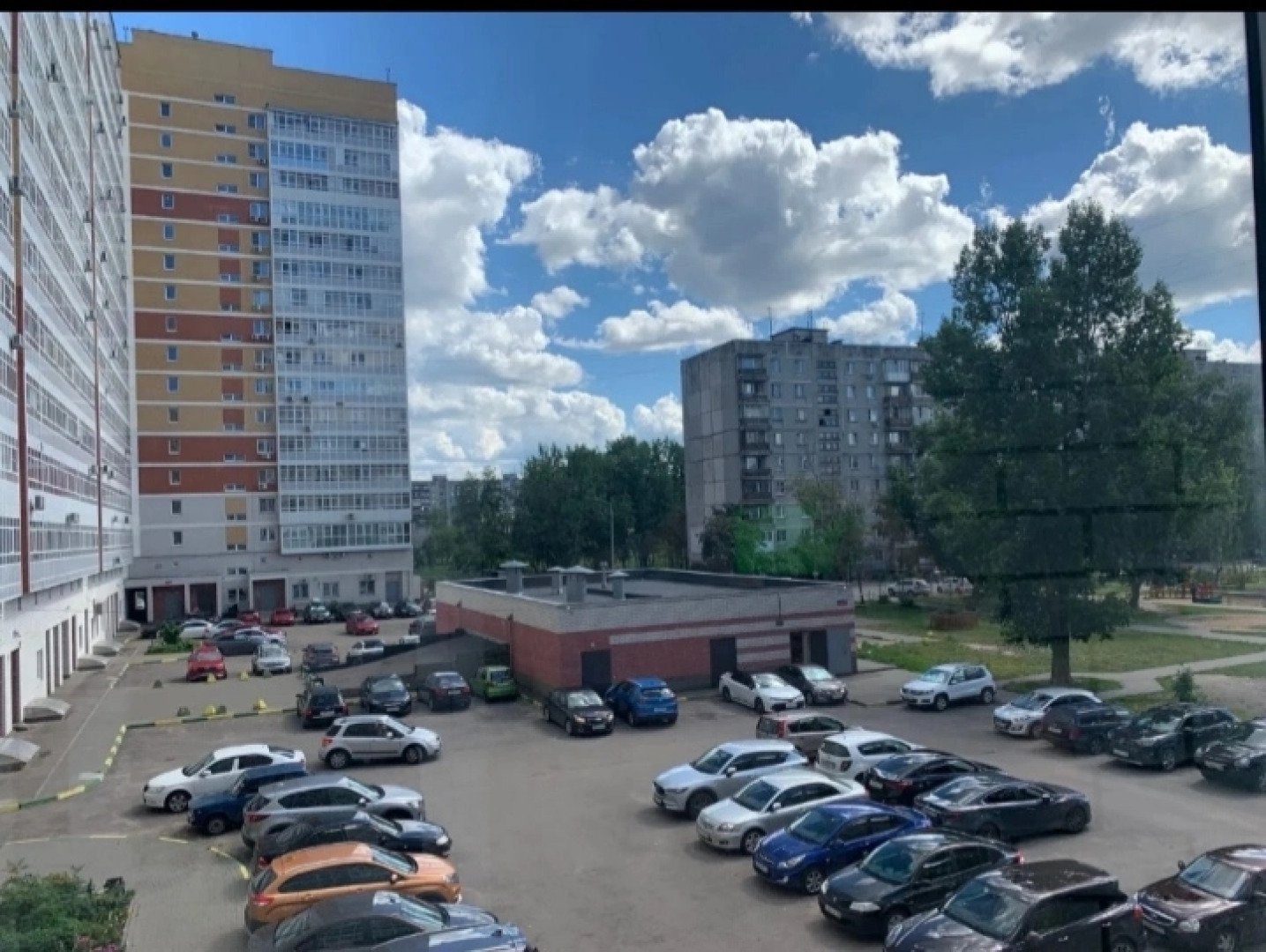 Апартаменты Большая Квартира в Красивом Микрорайоне Мещерское Озеро рядом с набережной