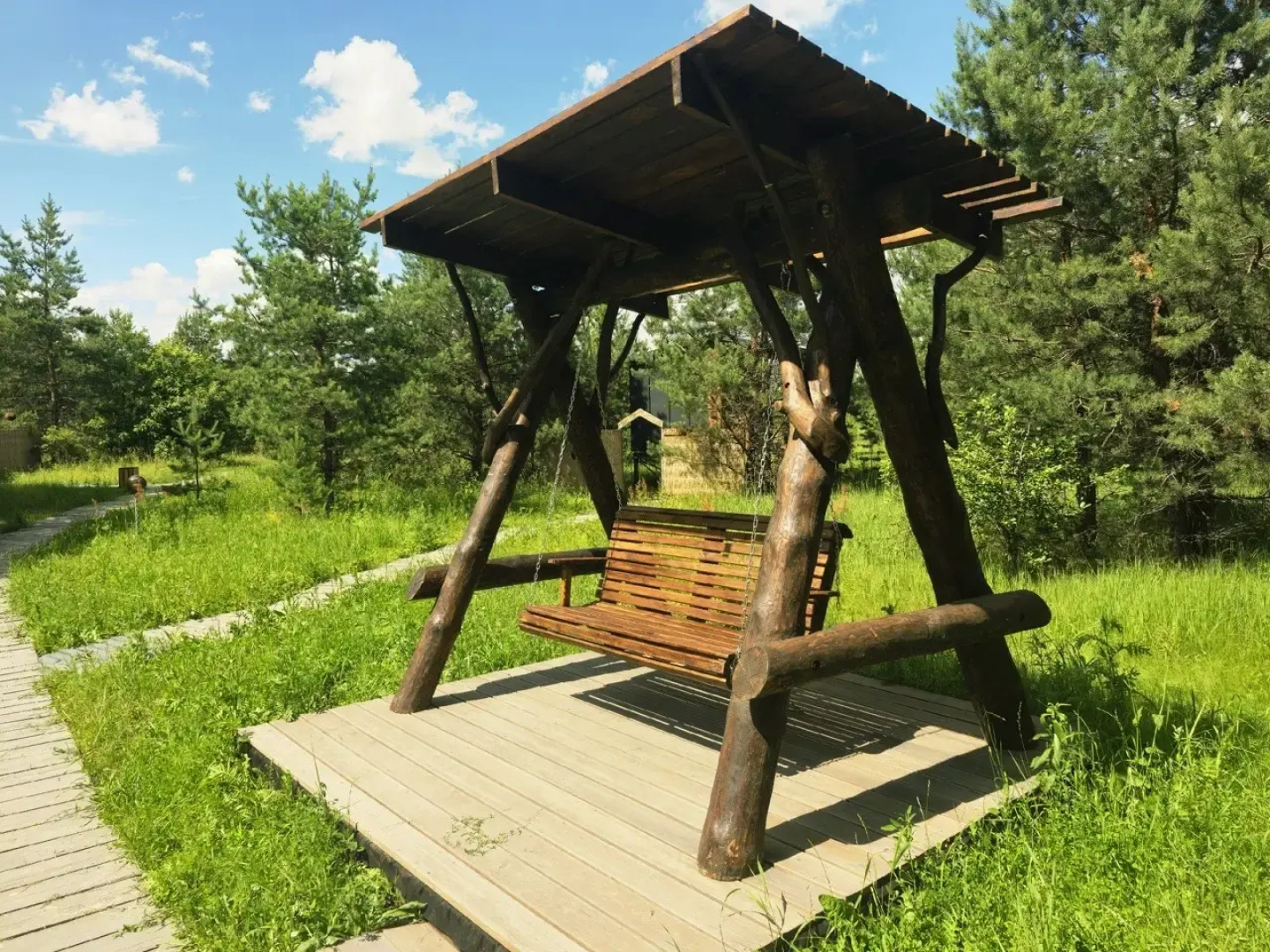 Кемпинг Эко-Парк Шмели